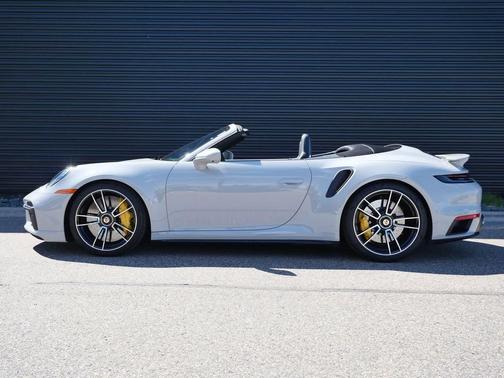 2024 Porsche 911 Turbo