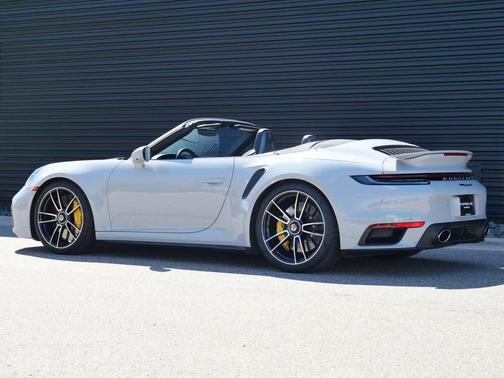 2024 Porsche 911 Turbo