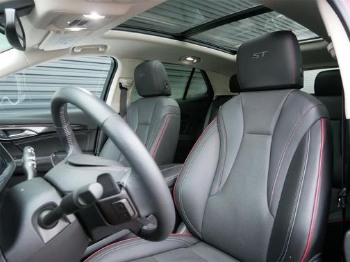 2023 Buick Envision Essence FWD