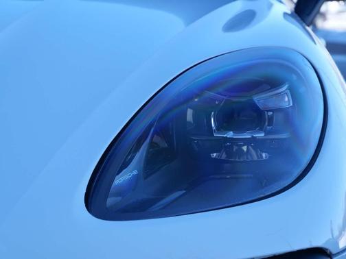 White 2021 Porsche Macan GTS