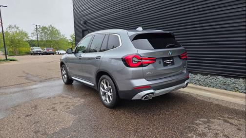 Alpine White 2024 BMW X5 xDrive40i