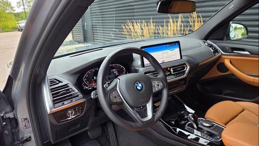Alpine White 2024 BMW X5 xDrive40i