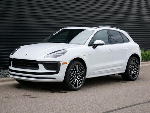 2025 Porsche Macan AWD