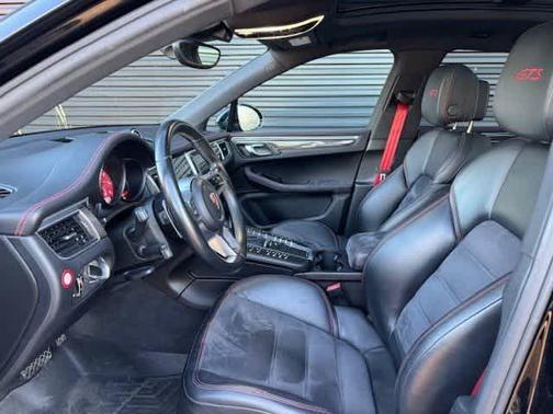 2018 Porsche Macan GTS
