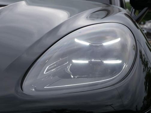 Black 2025 Porsche Macan Macan