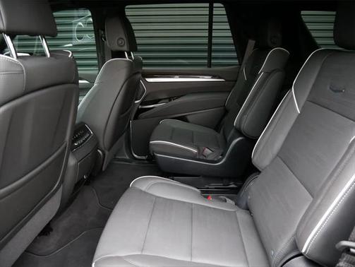 2025 Cadillac Escalade Premium Luxury