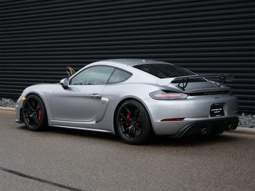 2021 Porsche 718 Cayman GT4