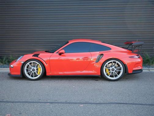 2016 Porsche 911 R
