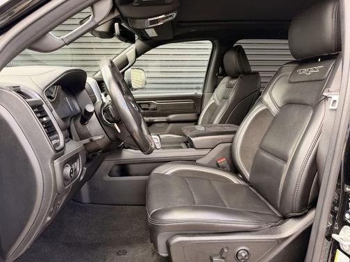 Diamond Black Crystal Pearlcoat 2023 RAM 1500 TRX