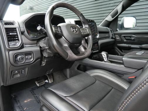 Diamond Black Crystal Pearlcoat 2023 RAM 1500 TRX