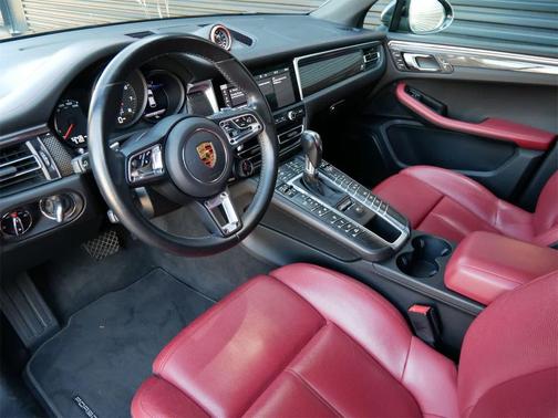 2021 Porsche Macan GTS