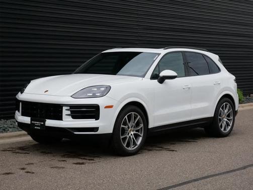 2024 Porsche Cayenne AWD