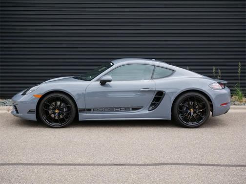 2025 Porsche 718 Cayman Style Edition