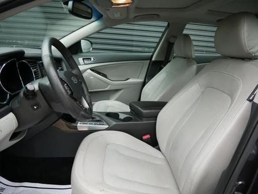 2011 Kia Optima EX Turbo