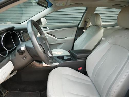 2011 Kia Optima EX Turbo