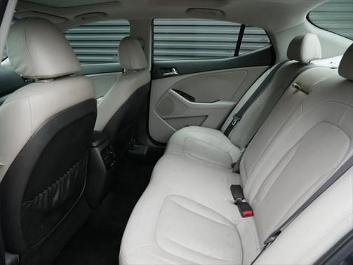 2011 Kia Optima EX Turbo