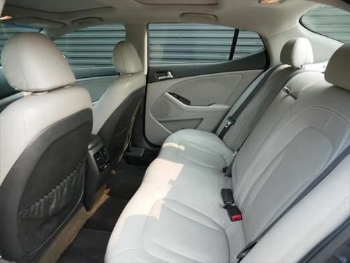 2011 Kia Optima EX Turbo