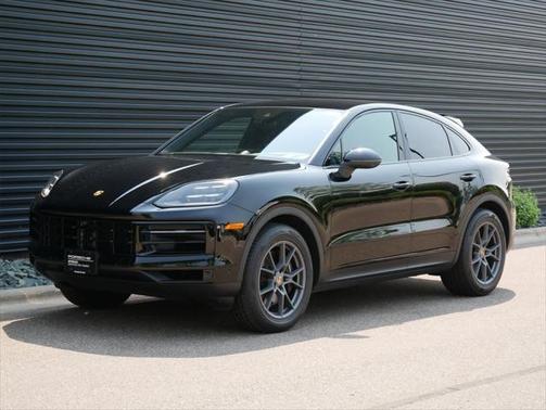 2024 Porsche Cayenne Coupe AWD