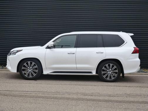Eminent White Pearl 2021 Lexus LX 570 Three-Row
