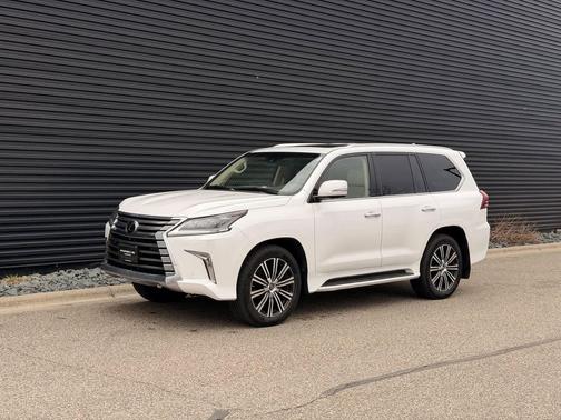 2021 Lexus LX 570 Three-Row