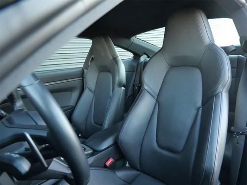 2023 Porsche 911 Carrera