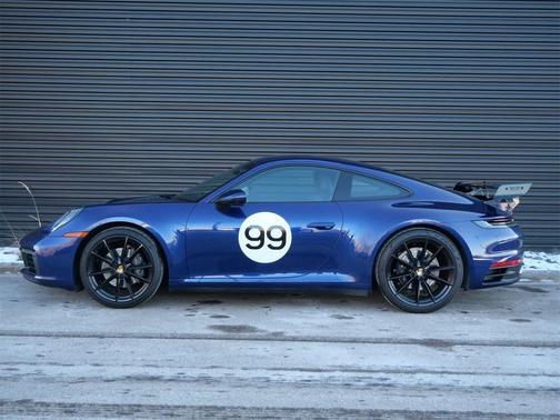 2023 Porsche 911 Carrera