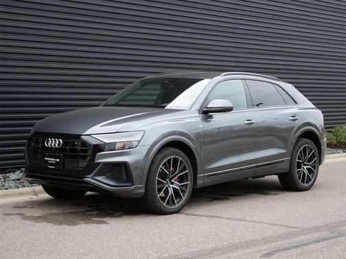 2021 Audi Q8 55 Premium Plus