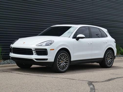 White 2021 Porsche Cayenne Cayenne