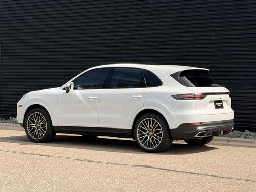 2021 Porsche Cayenne Cayenne