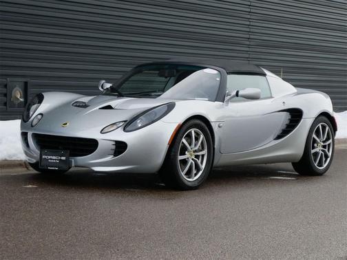 2005 Lotus Elise 2dr Convertible