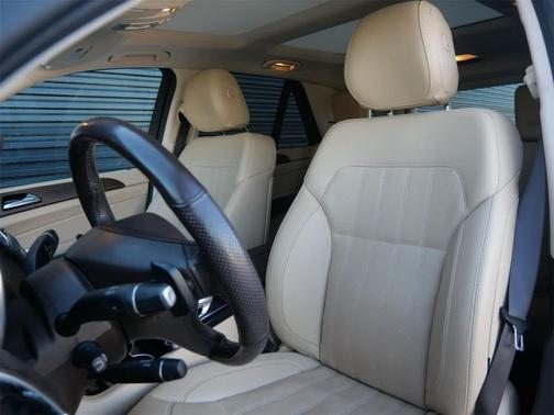 2019 Mercedes-Benz GLE 400 Base 4MATIC