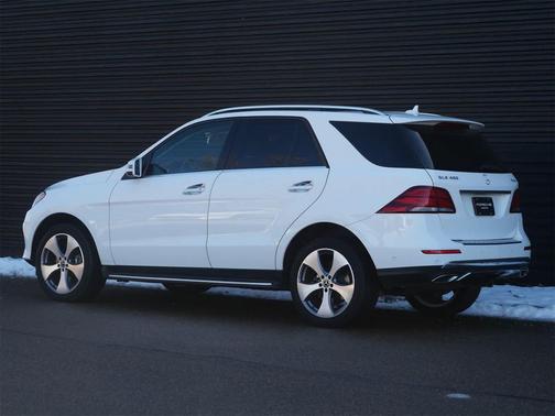 2019 Mercedes-Benz GLE 400 Base 4MATIC