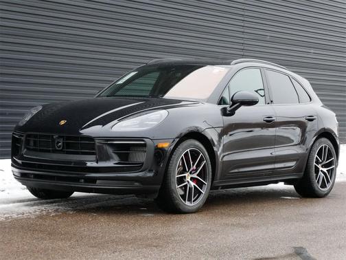2025 Porsche Macan S