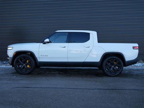 2022 Rivian R1T Adventure