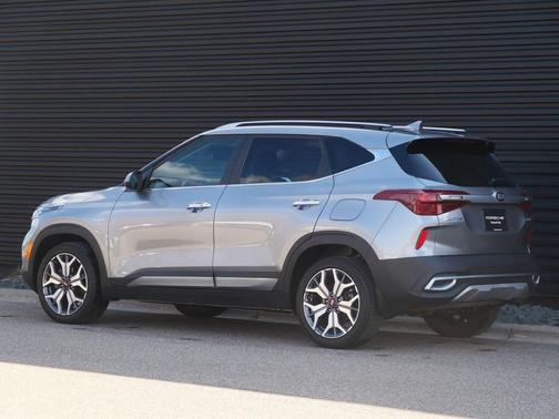 Steel Gray 2021 Kia Seltos SX Turbo