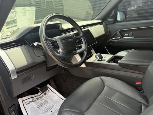 2025 Land Rover Range Rover P530 SE