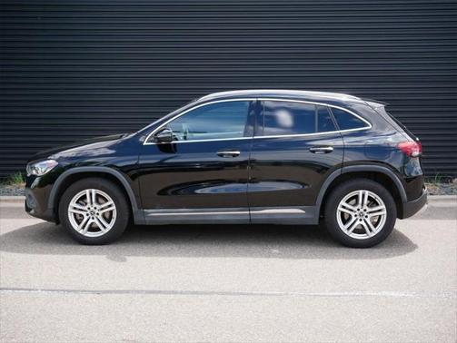 2021 Mercedes-Benz GLA 250 Base 4MATIC