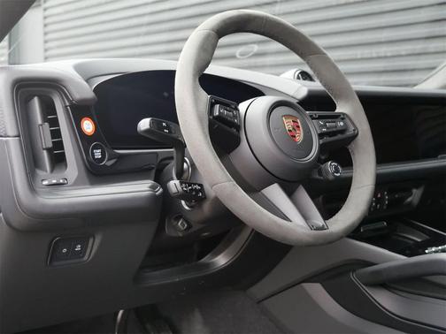 2026 Porsche Cayenne GTS