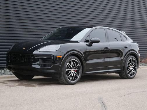 2026 Porsche Cayenne GTS