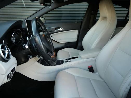 2015 Mercedes-Benz CLA-Class 4MATIC