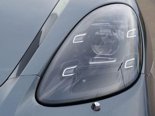 2025 Porsche 718 Boxster S