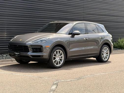 Grey 2021 Porsche Cayenne Cayenne