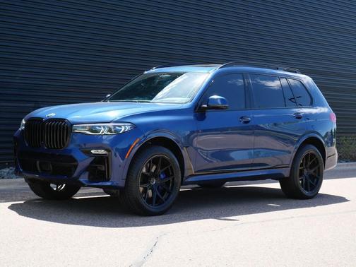 Phytonic Blue Metallic 2020 BMW X7 M50i