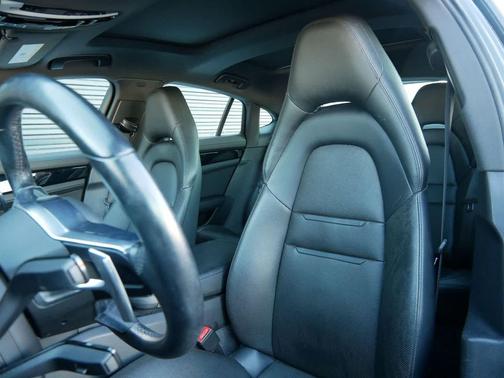 Volcano Grey Metallic 2020 Porsche Panamera 4