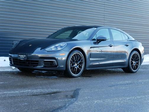 Volcano Grey Metallic 2020 Porsche Panamera 4