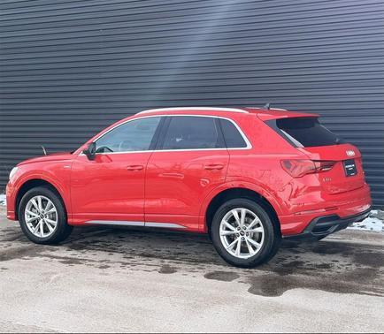 2023 Audi Q3 45 S line Premium Plus