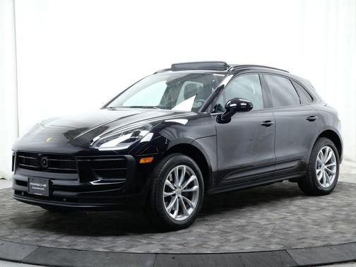 2025 Porsche Macan Macan