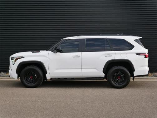 2024 Toyota Sequoia Base