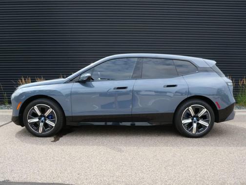 Storm Bay Metallic 2023 BMW iX M60