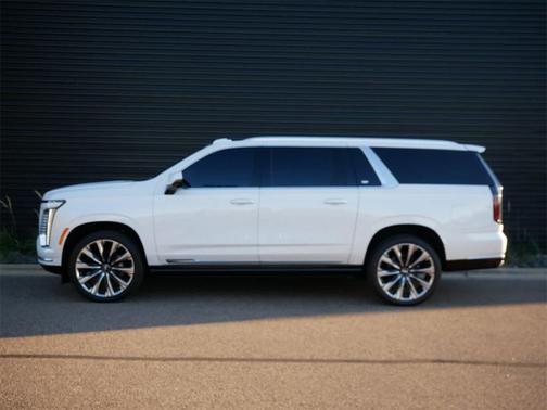 2025 Cadillac Escalade ESV Premium Luxury Platinum